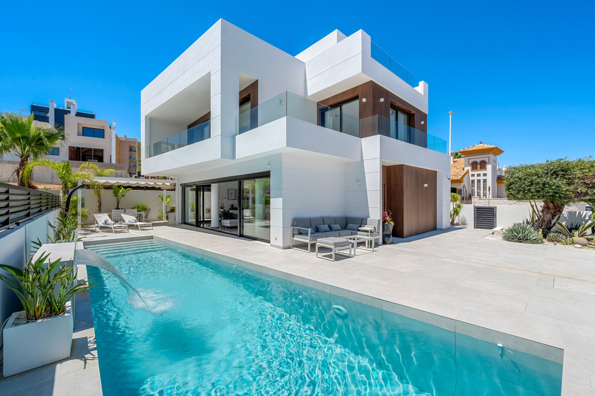 Reventa - 3. Casa indepiende - Guardamar del Segura - Costa Blanca Sur