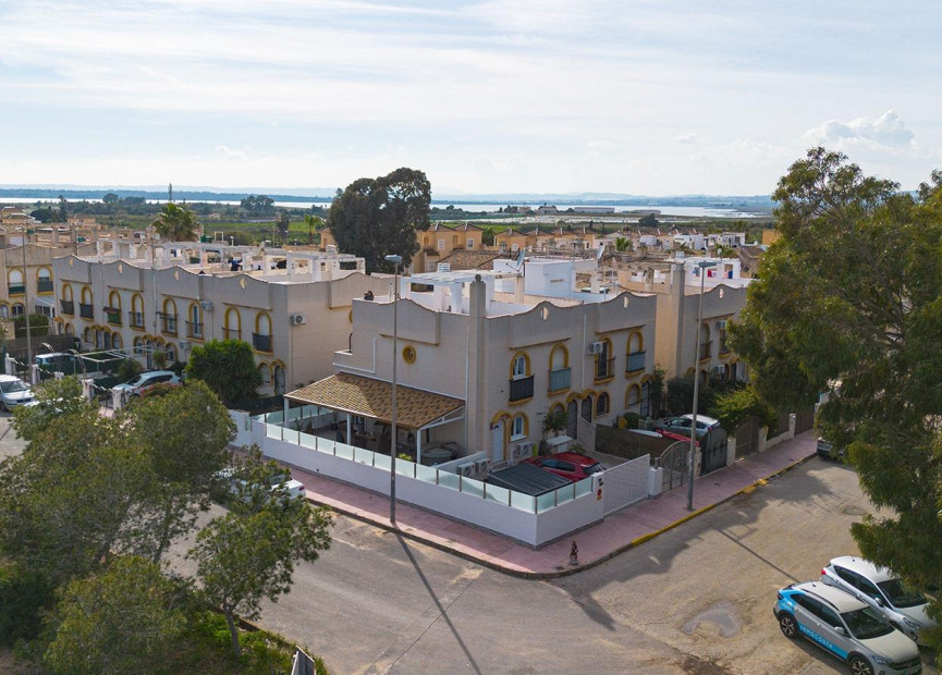 Reventa - 3. Casa indepiende - Guardamar del Segura - Urbanizaciones