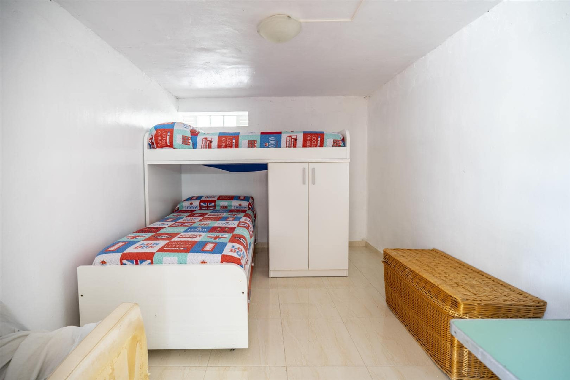 Reventa - 3. Casa indepiende - Isla Plana