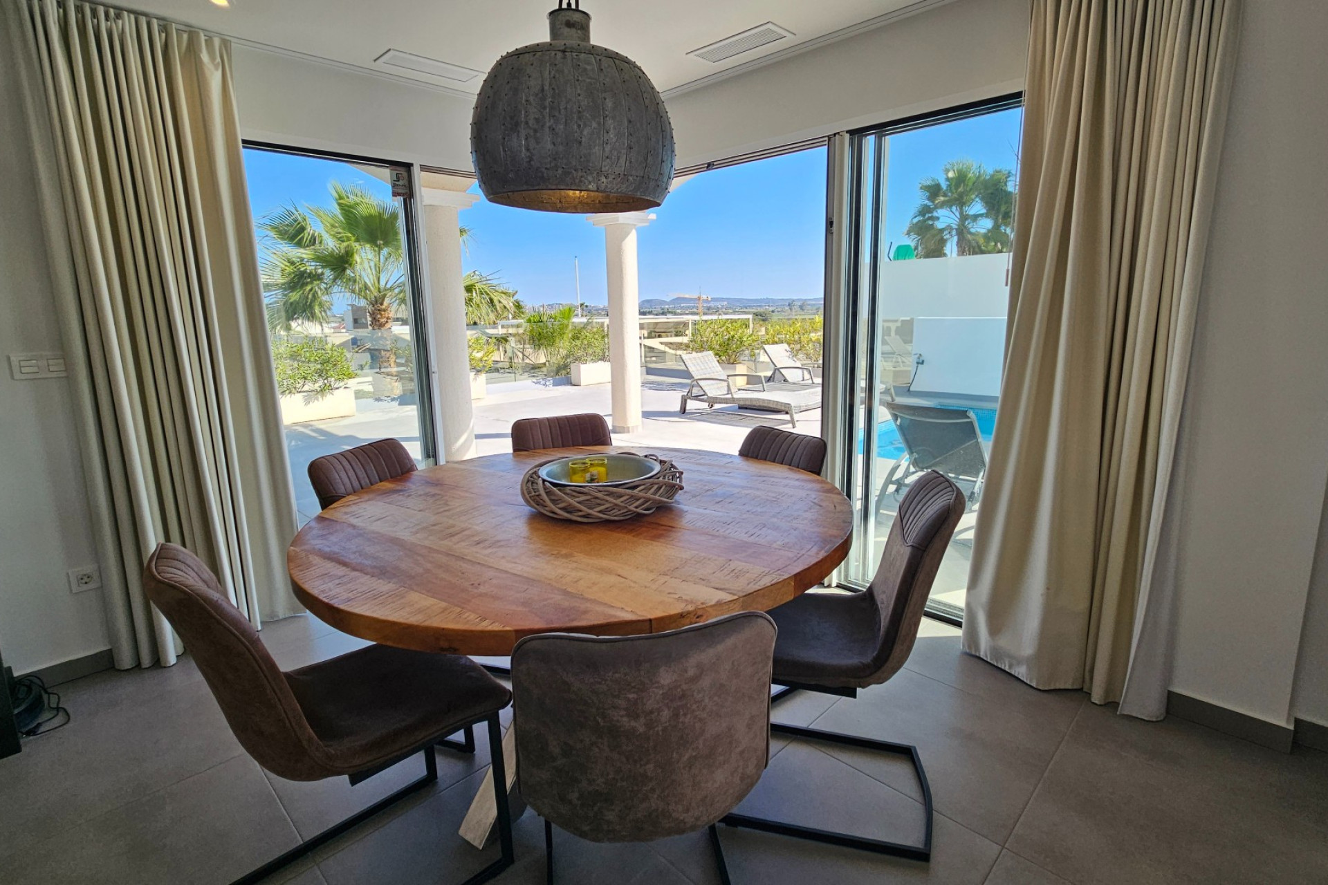 Reventa - 3. Casa indepiende - La Marina - Costa Blanca Sur