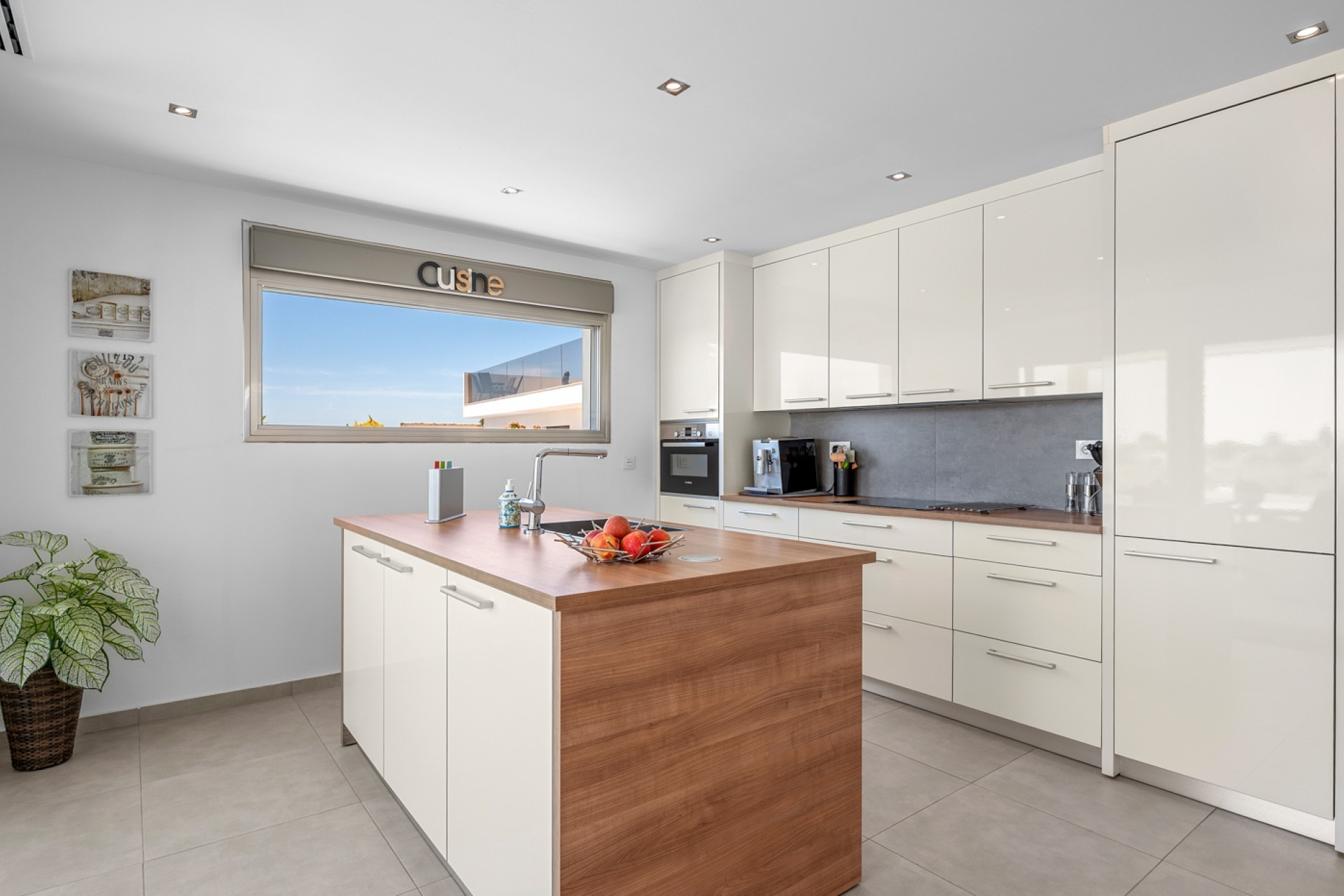 Reventa - 3. Casa indepiende - La Marina - Costa Blanca Sur