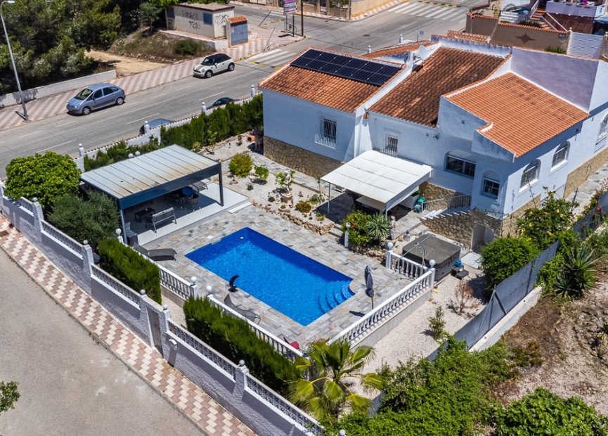 Reventa - 3. Casa indepiende - La Marina - Costa Blanca Sur