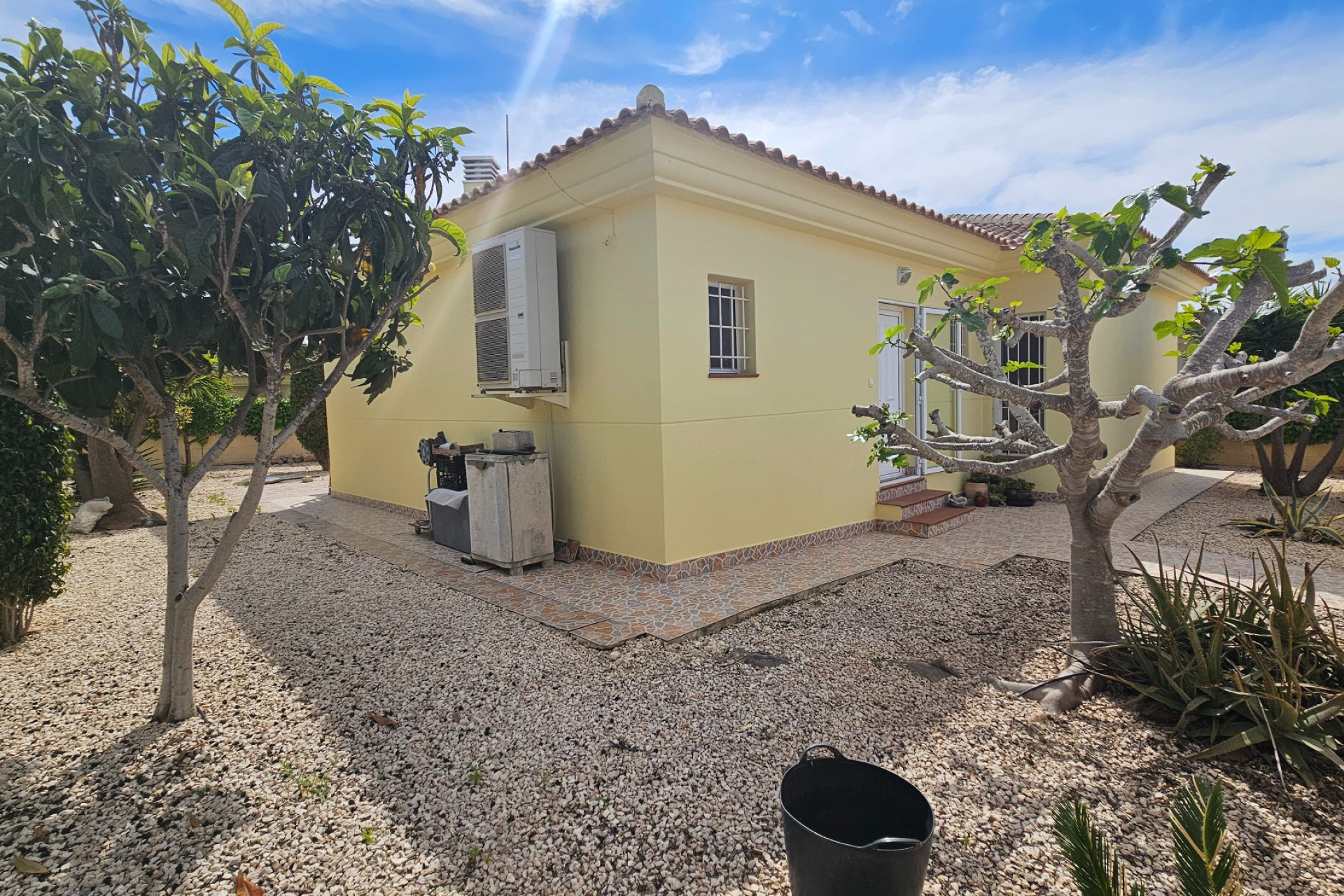 Reventa - 3. Casa indepiende - La Marina - Costa Blanca Sur