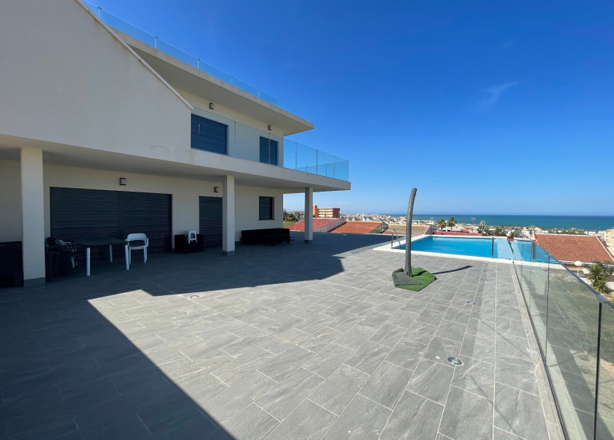 Reventa - 3. Casa indepiende - La Mata - Costa Blanca Sur