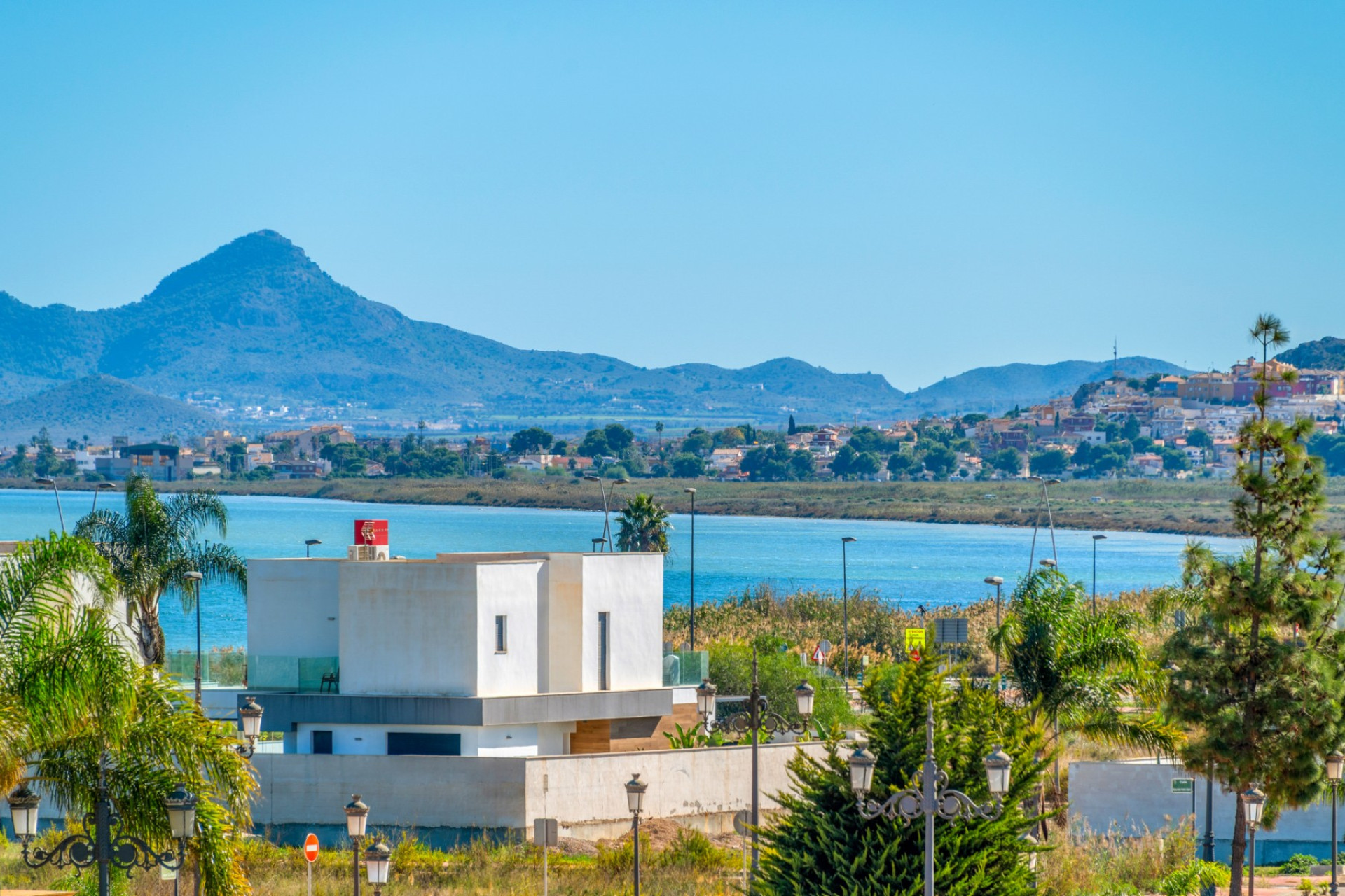 Reventa - 3. Casa indepiende - Los Alcazares - Costa Calida