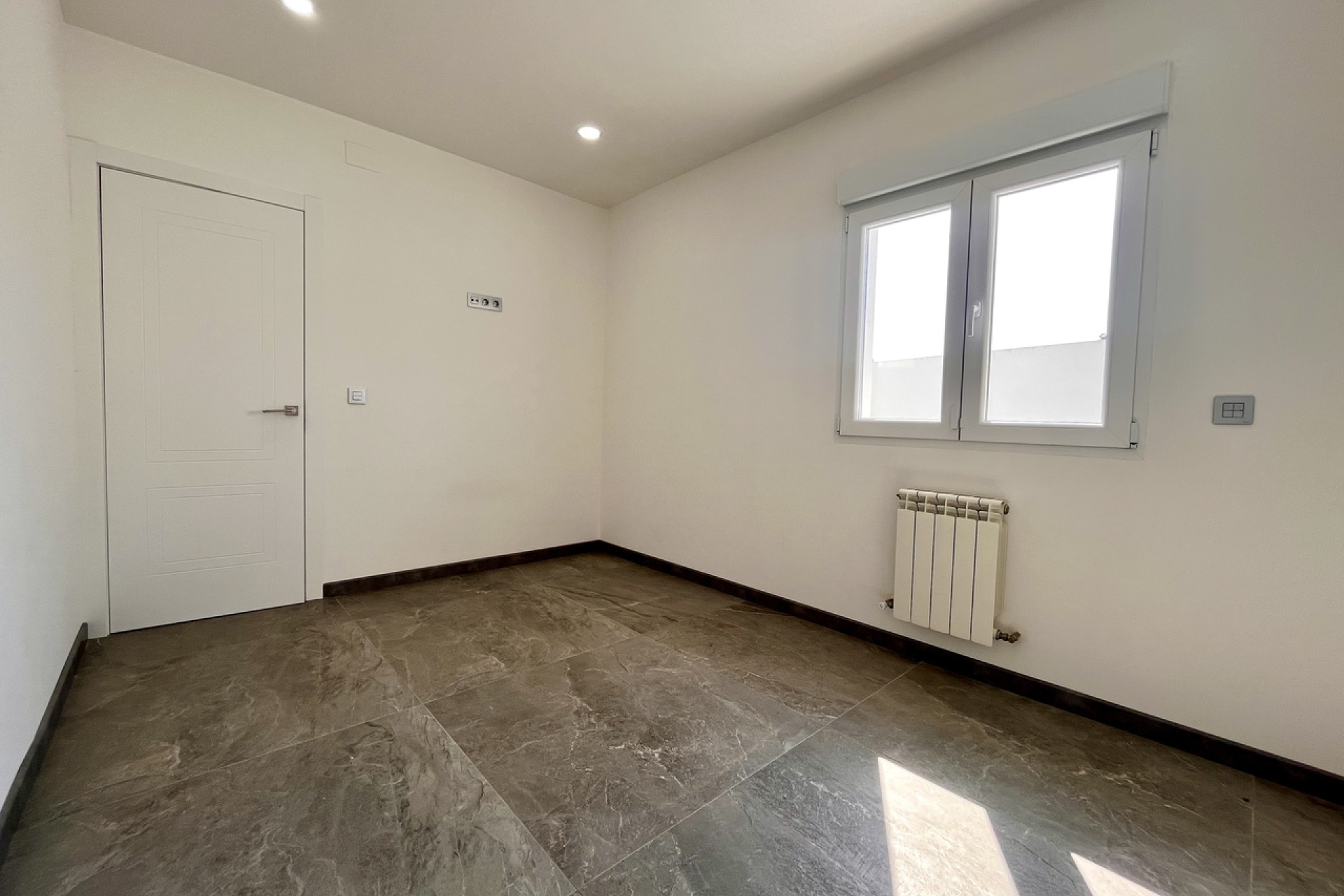 Reventa - 3. Casa indepiende - Los Balcones - Costa Blanca Sur