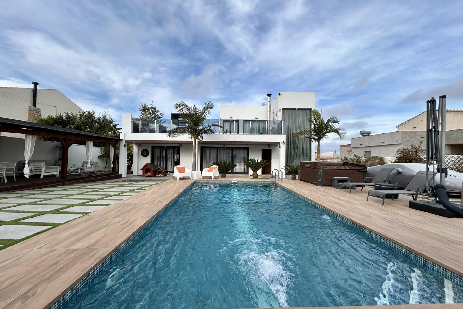 Reventa - 3. Casa indepiende - Los Balcones - Costa Blanca Sur