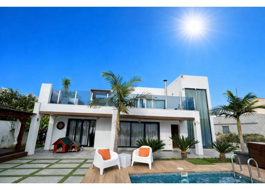 Reventa - 3. Casa indepiende - Los Balcones - Costa Blanca Sur