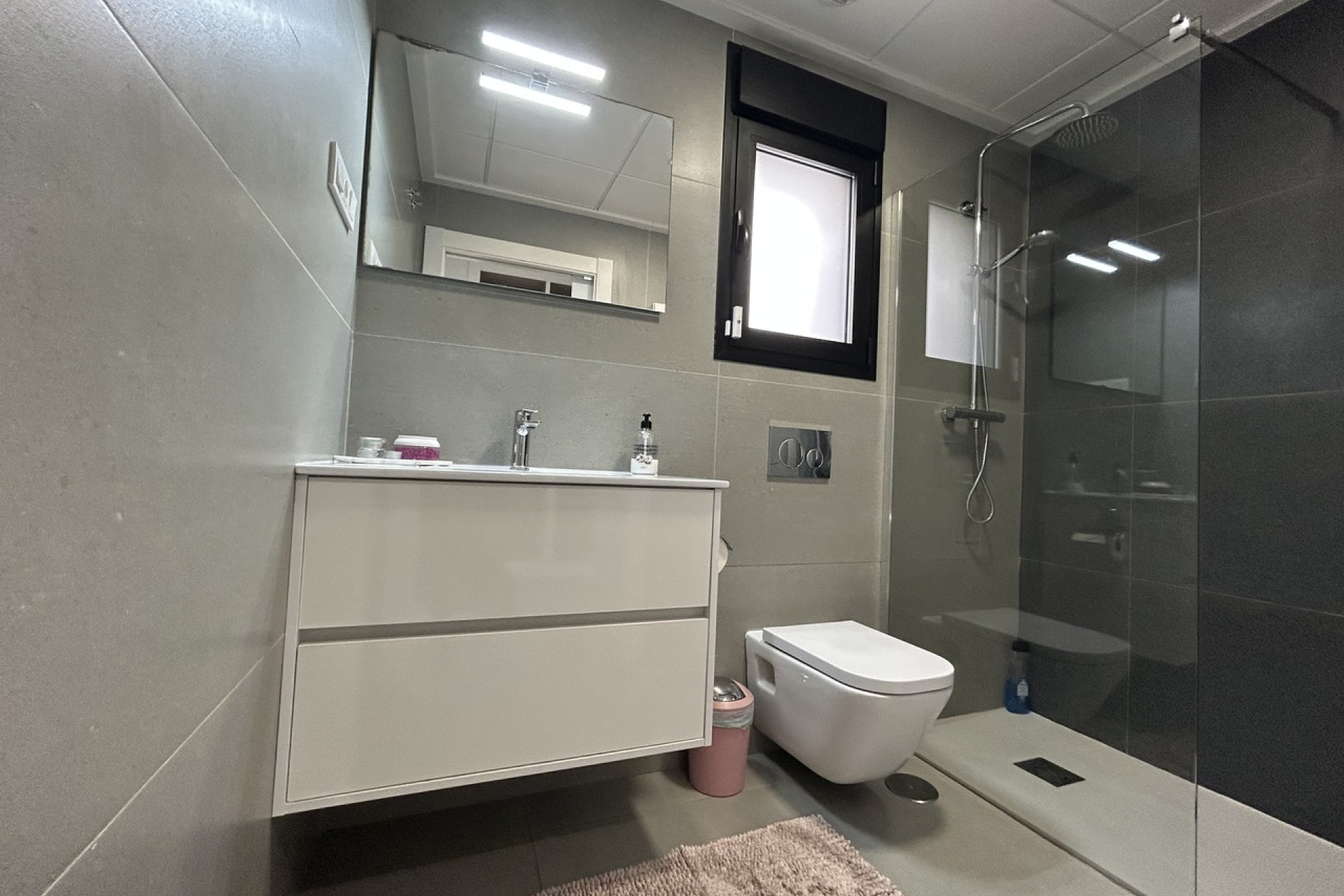 Reventa - 3. Casa indepiende - Los Balcones - Costa Blanca Sur