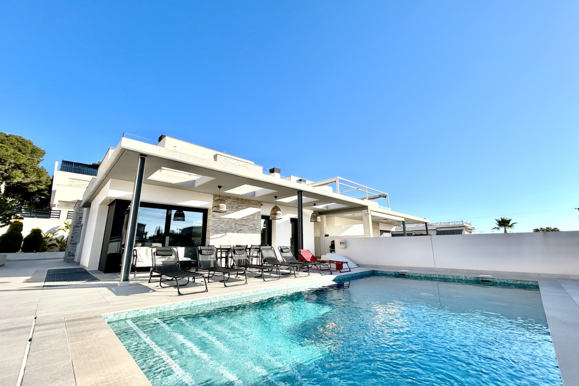 Reventa - 3. Casa indepiende - Los Balcones - Costa Blanca Sur