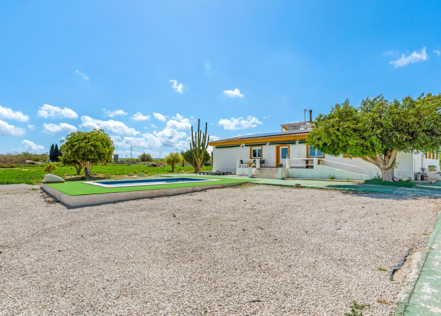 Reventa - 3. Casa indepiende - Los Montesinos - Costa Blanca Sur