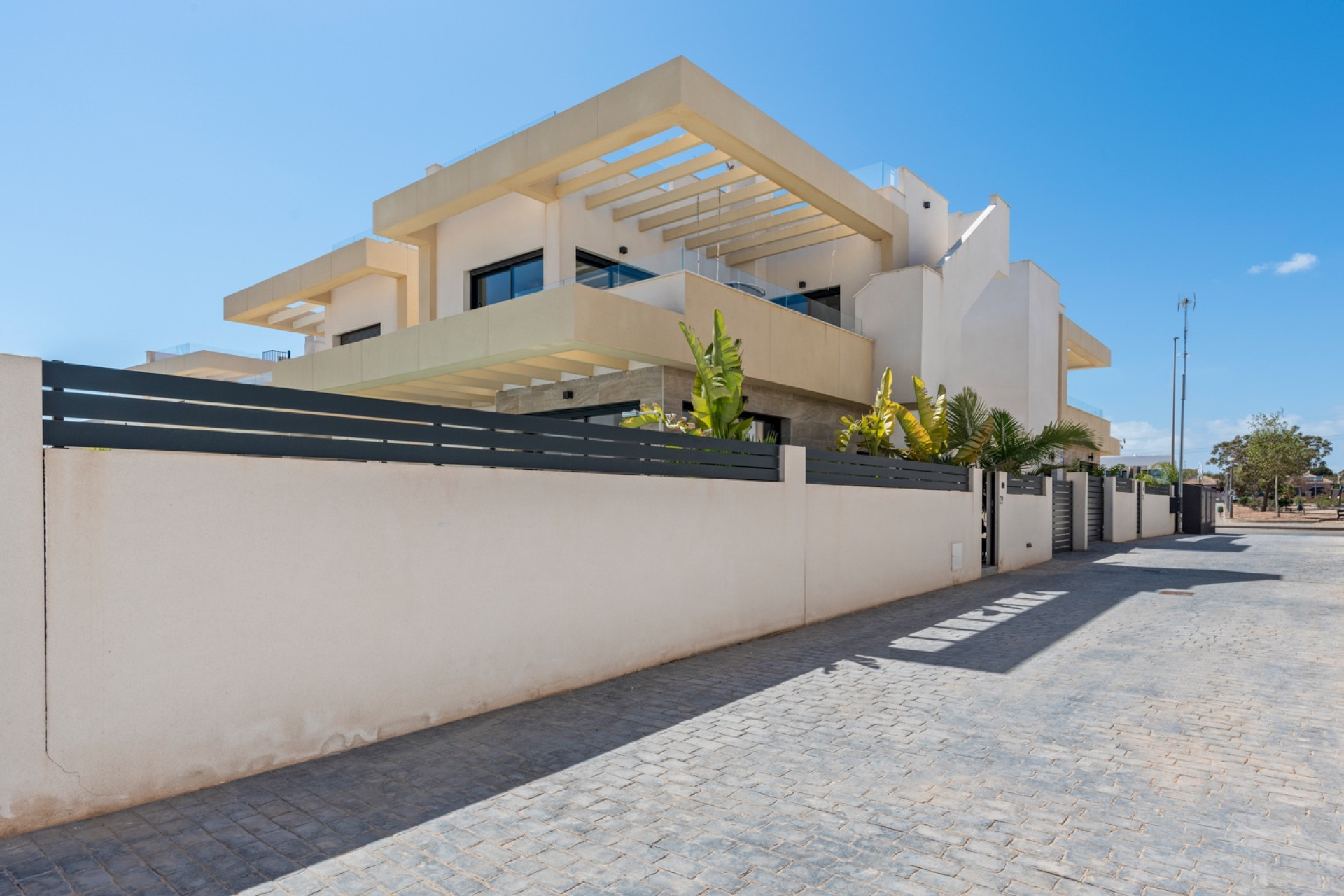 Reventa - 3. Casa indepiende - Los Montesinos - Costa Blanca Sur