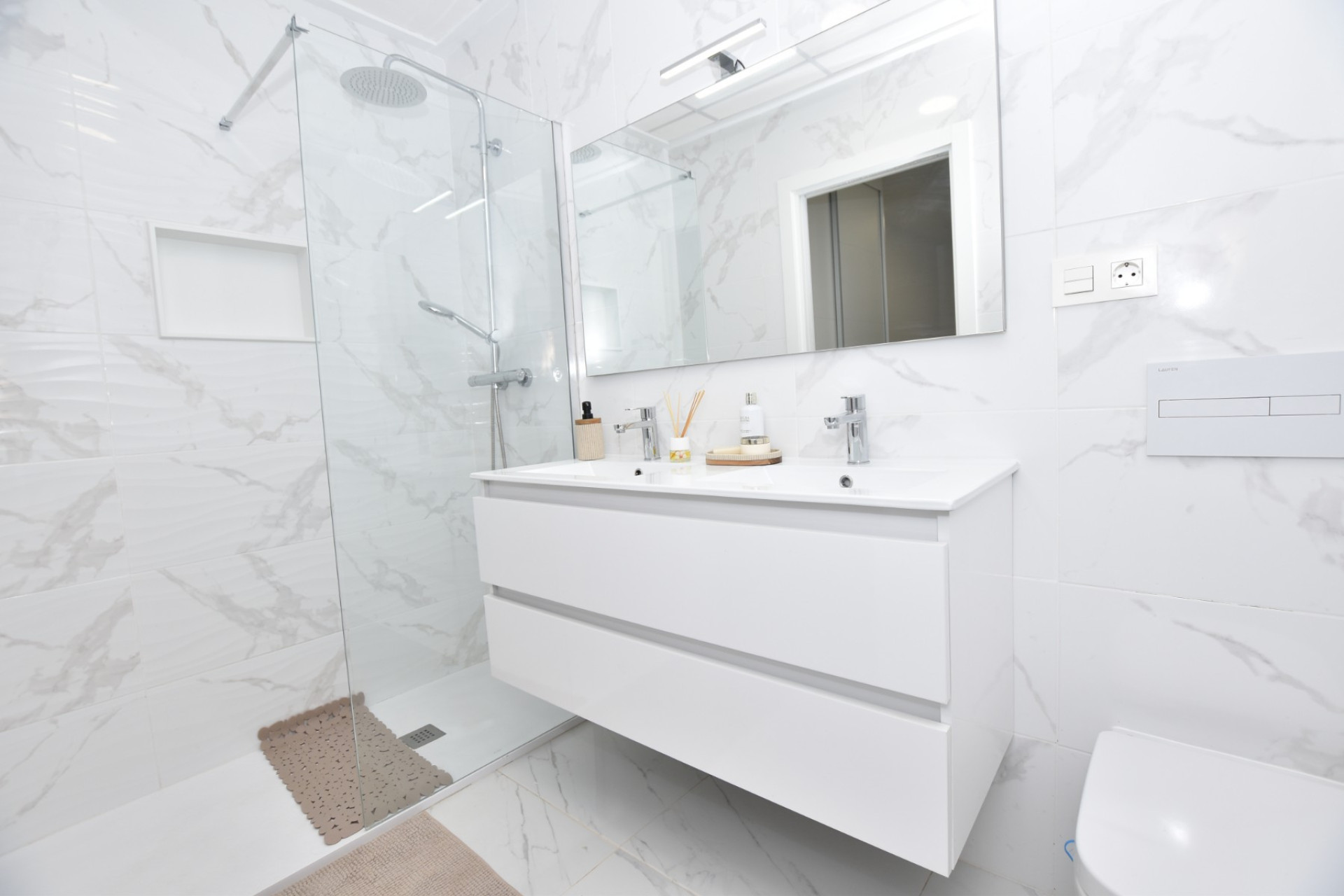 Reventa - 3. Casa indepiende - Los Montesinos - Costa Blanca Sur