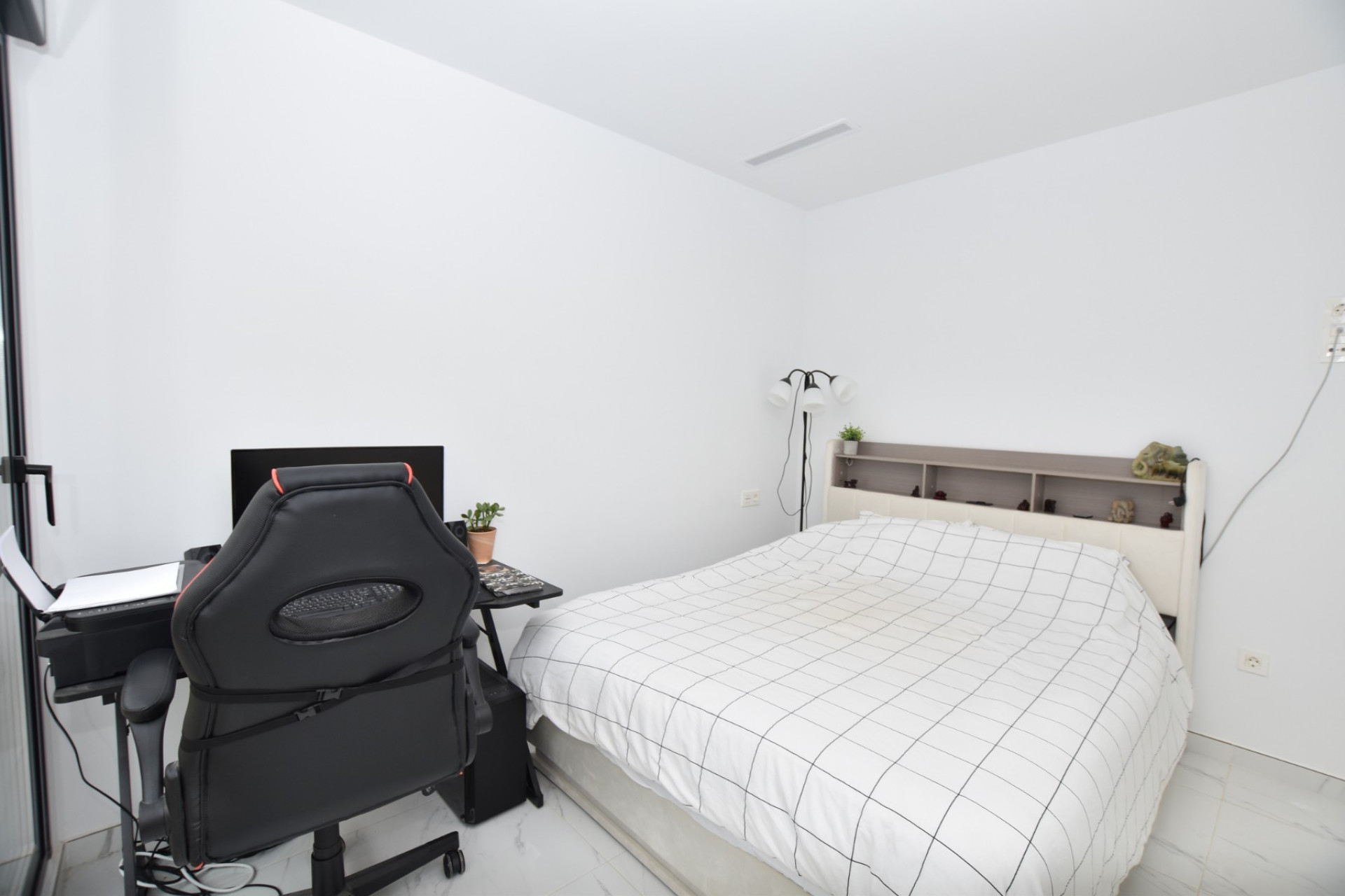 Reventa - 3. Casa indepiende - Los Montesinos - Costa Blanca Sur