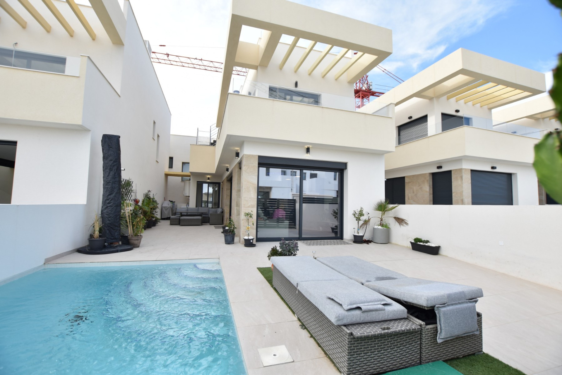 Reventa - 3. Casa indepiende - Los Montesinos - Costa Blanca Sur