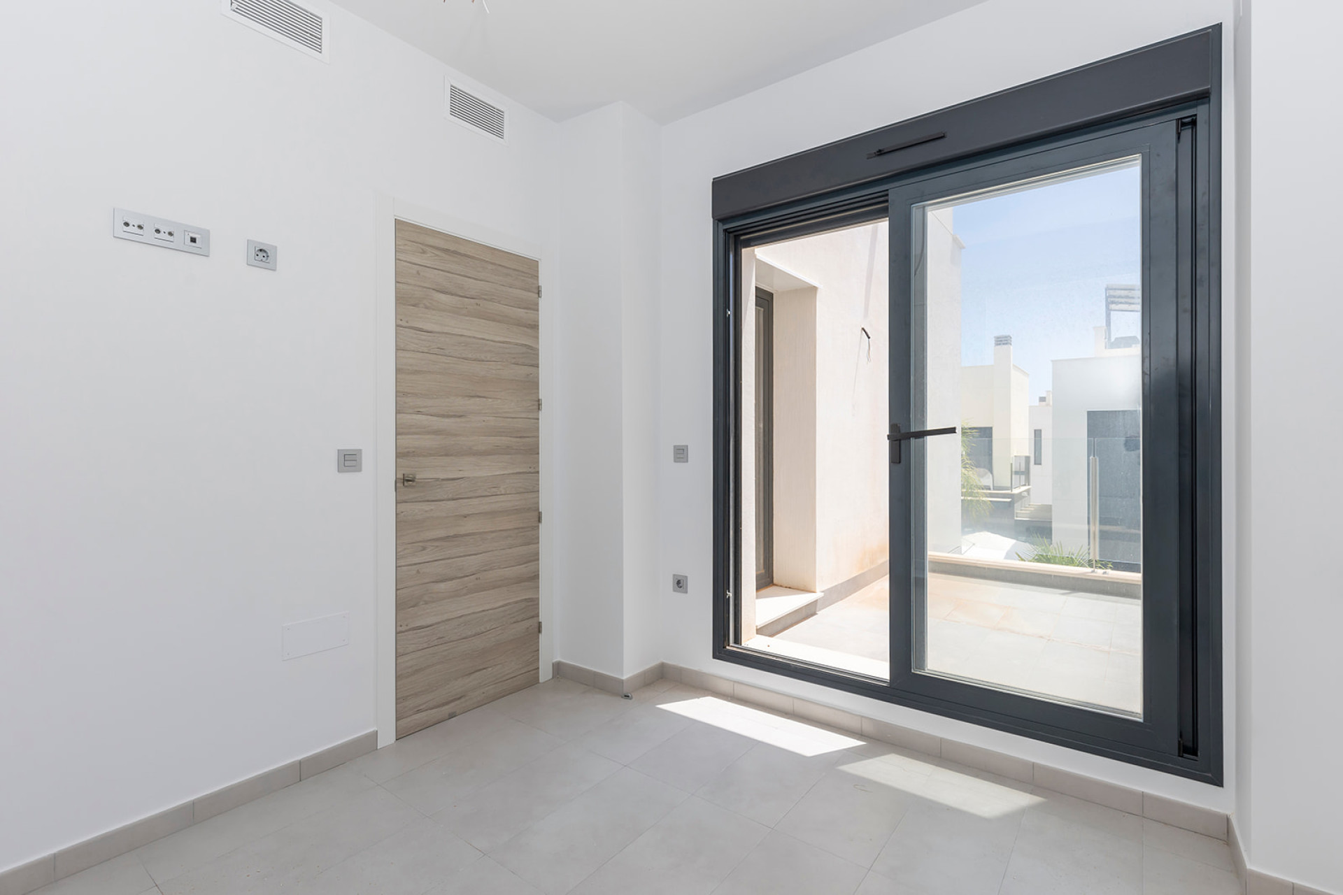 Reventa - 3. Casa indepiende - Orihuela - Costa Blanca Sur