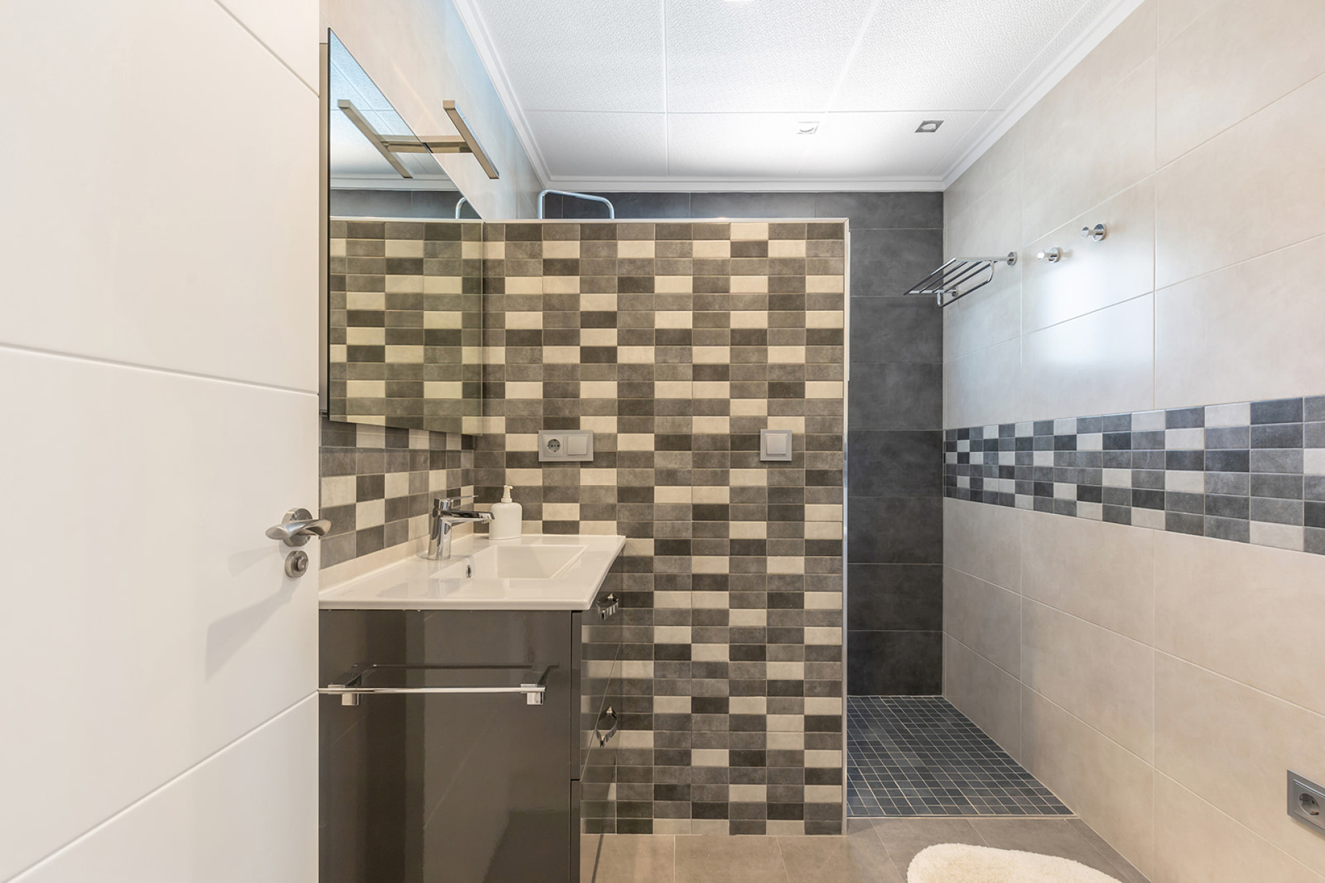 Reventa - 3. Casa indepiende - Orihuela Costa - Costa Blanca Sur