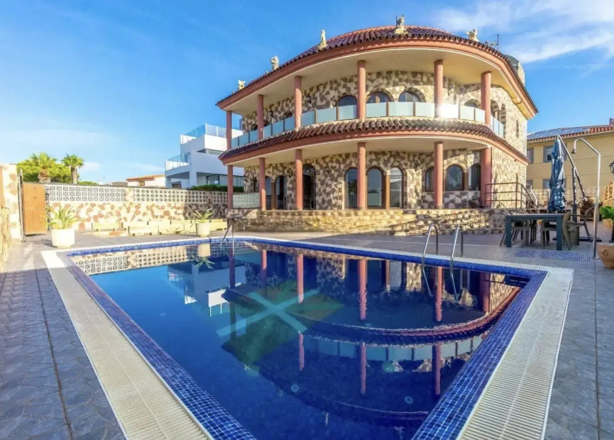 Reventa - 3. Casa indepiende - Orihuela Costa - Costa Blanca Sur