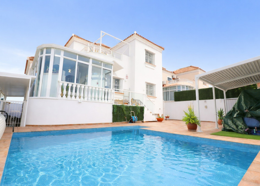 Reventa - 3. Casa indepiende - Orihuela Costa - Costa Blanca Sur