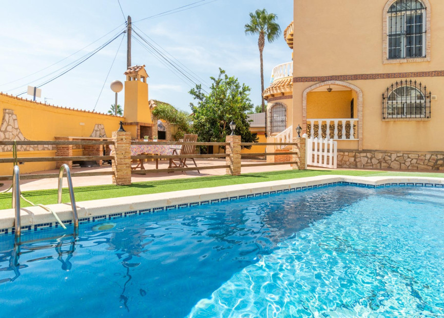 Reventa - 3. Casa indepiende - Orihuela Costa - Costa Blanca Sur