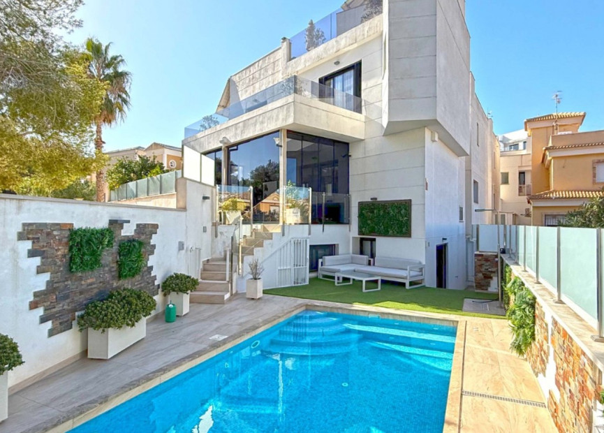 Reventa - 3. Casa indepiende - Orihuela Costa - Costa Blanca Sur