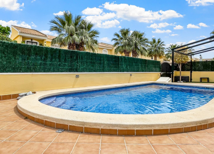Reventa - 3. Casa indepiende - Orihuela Costa - Costa Blanca Sur