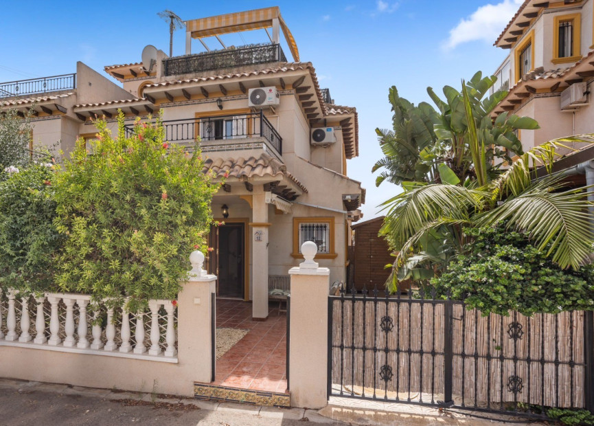 Reventa - 3. Casa indepiende - Orihuela Costa - La Regia