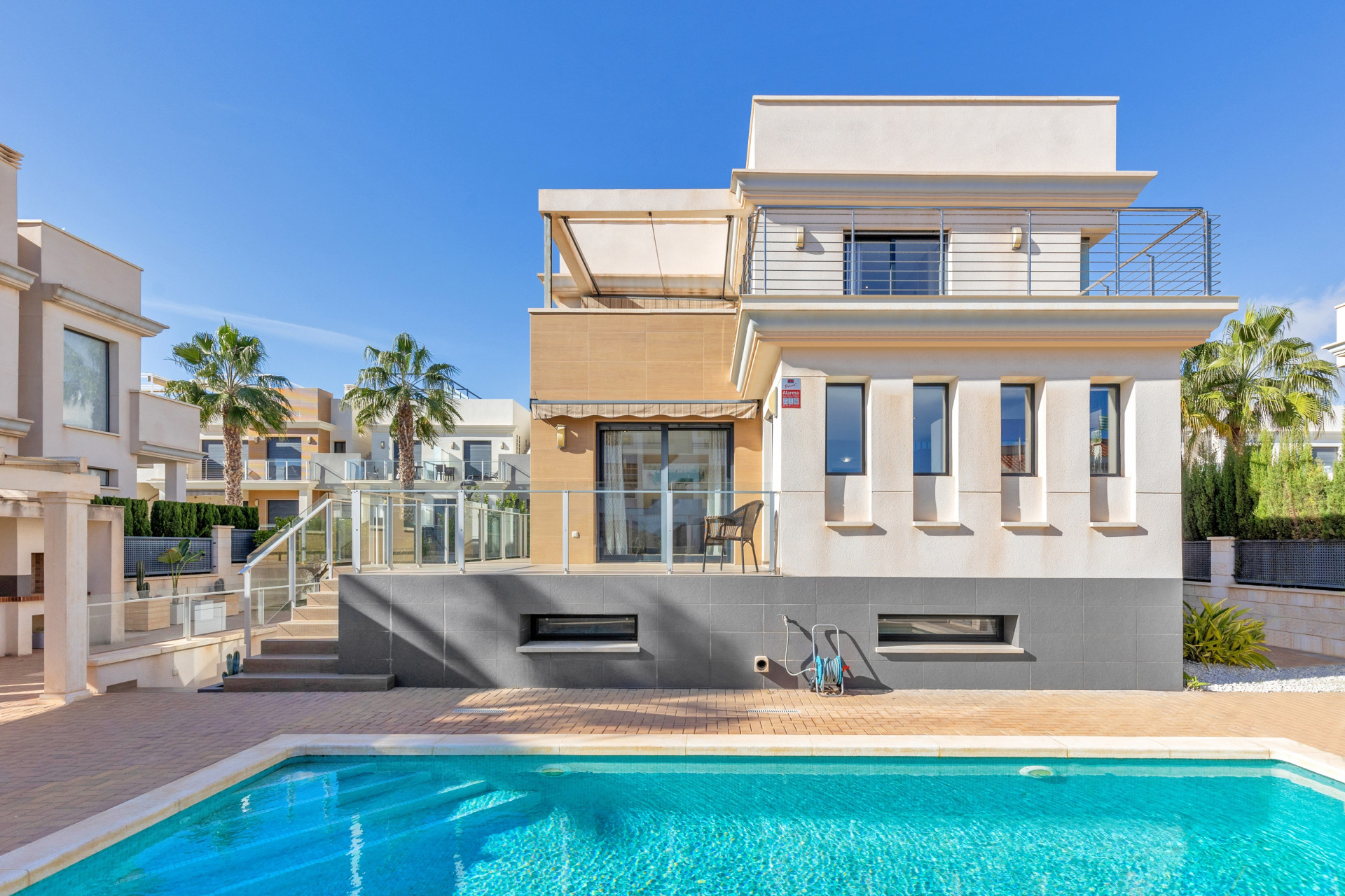 Reventa - 3. Casa indepiende - Orihuela Costa - La Zenia
