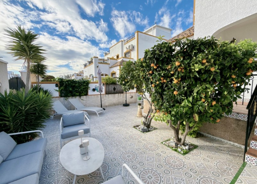 Reventa - 3. Casa indepiende - Orihuela - Desamparados - Hurchillo - Torremendo