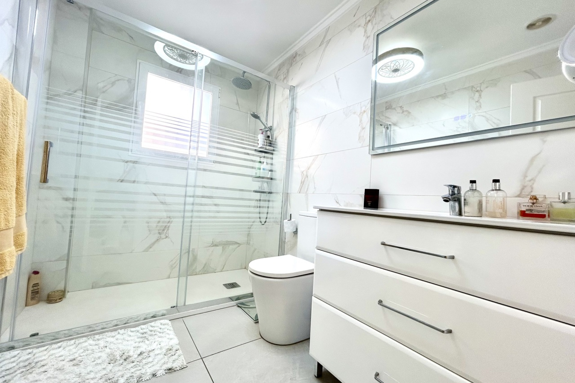 Reventa - 3. Casa indepiende - Pinar de Campoverde - Costa Blanca Sur