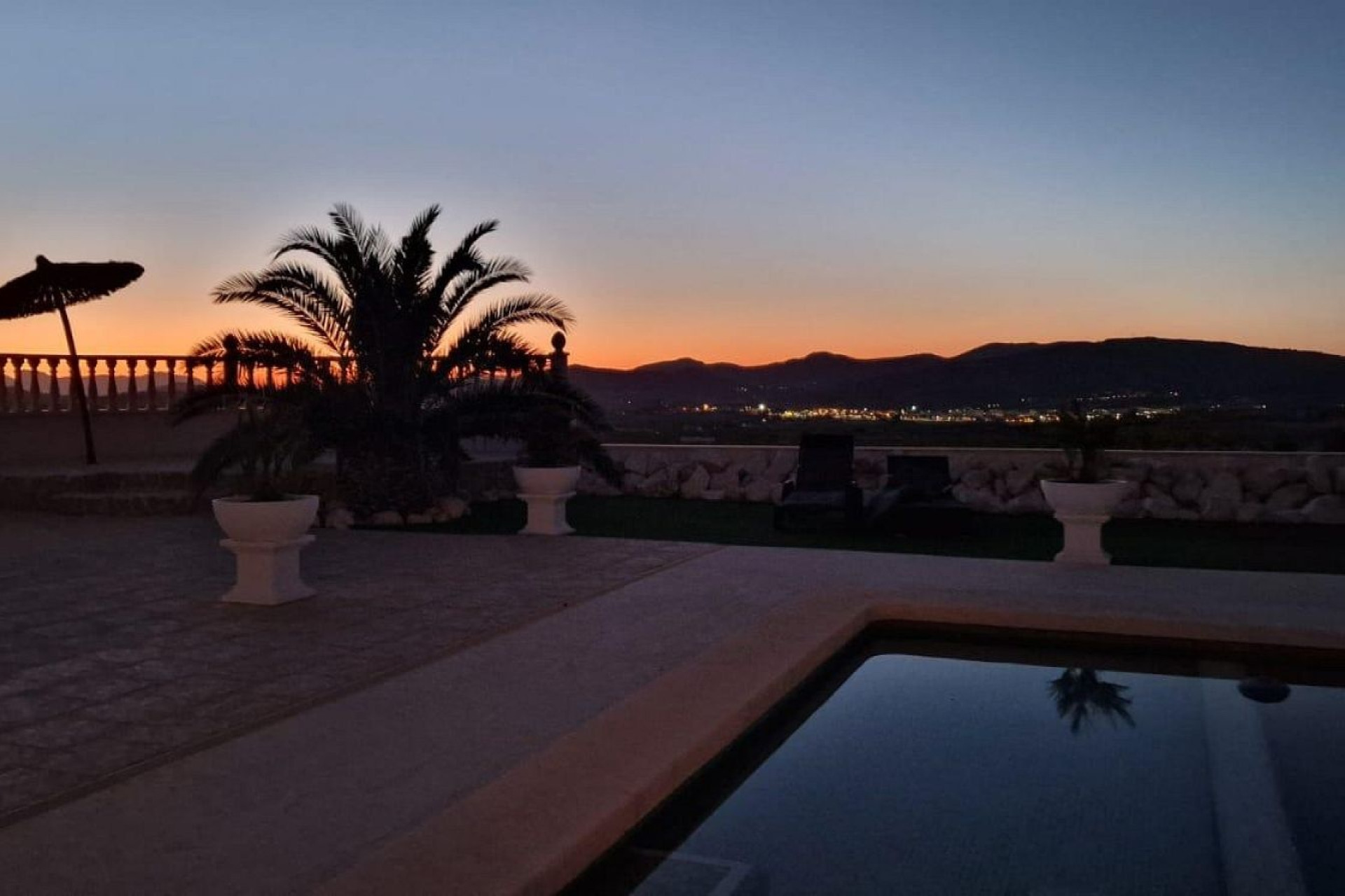 Reventa - 3. Casa indepiende - Pinoso - Costa Blanca Norte 