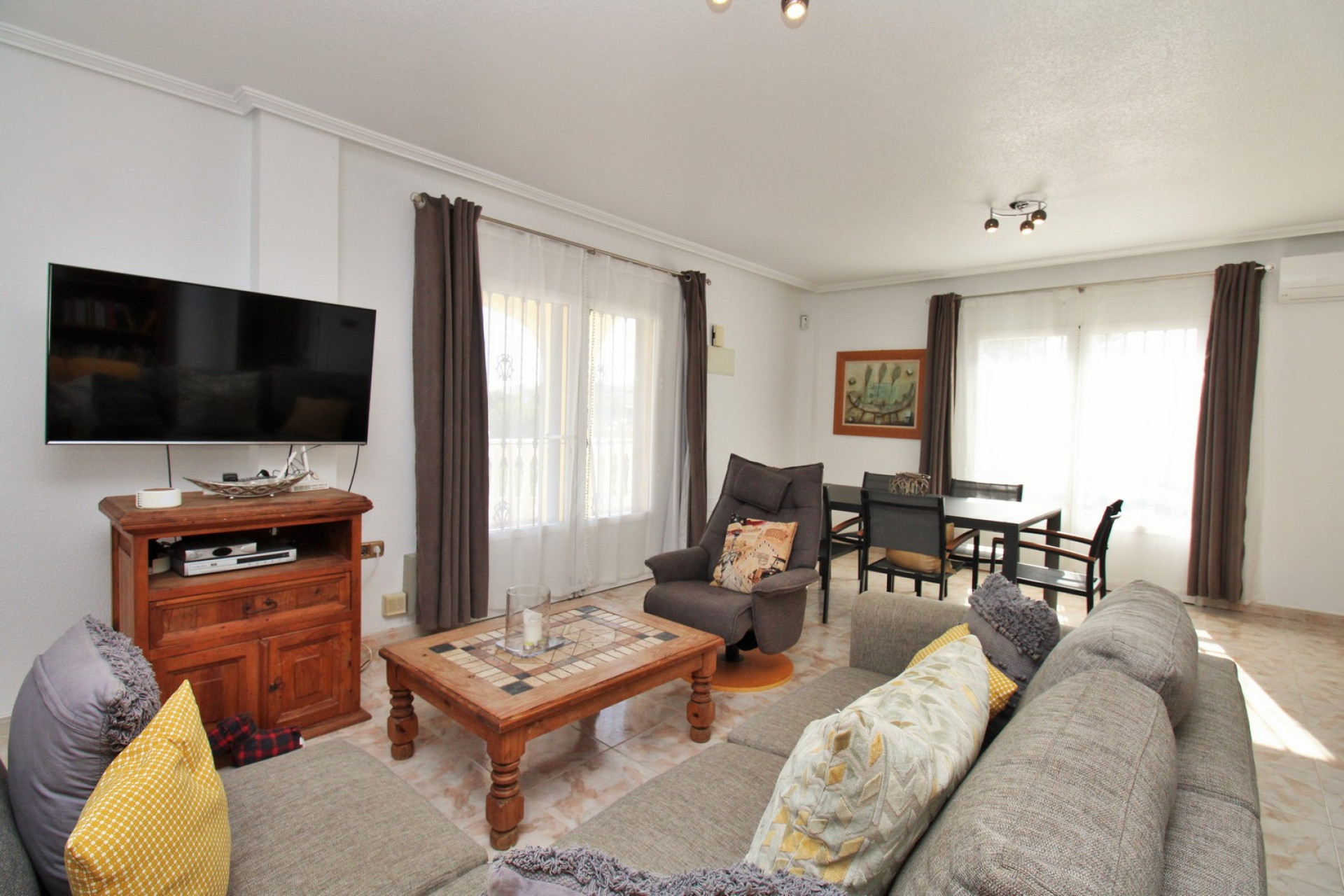 Reventa - 3. Casa indepiende - Playa Flamenca - Costa Blanca Sur