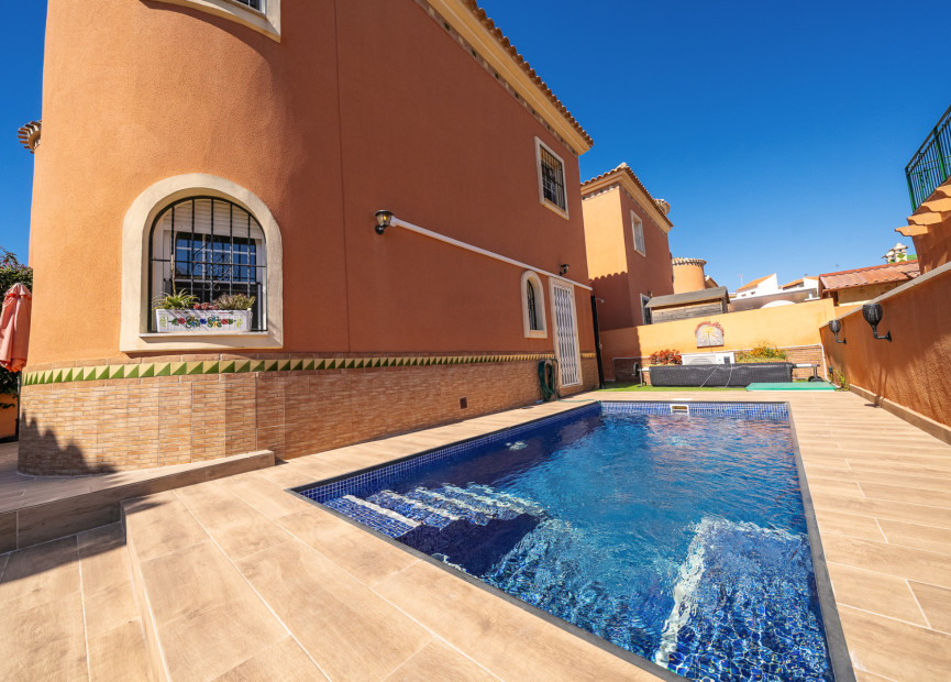 Reventa - 3. Casa indepiende - Playa Flamenca - Sportcentre