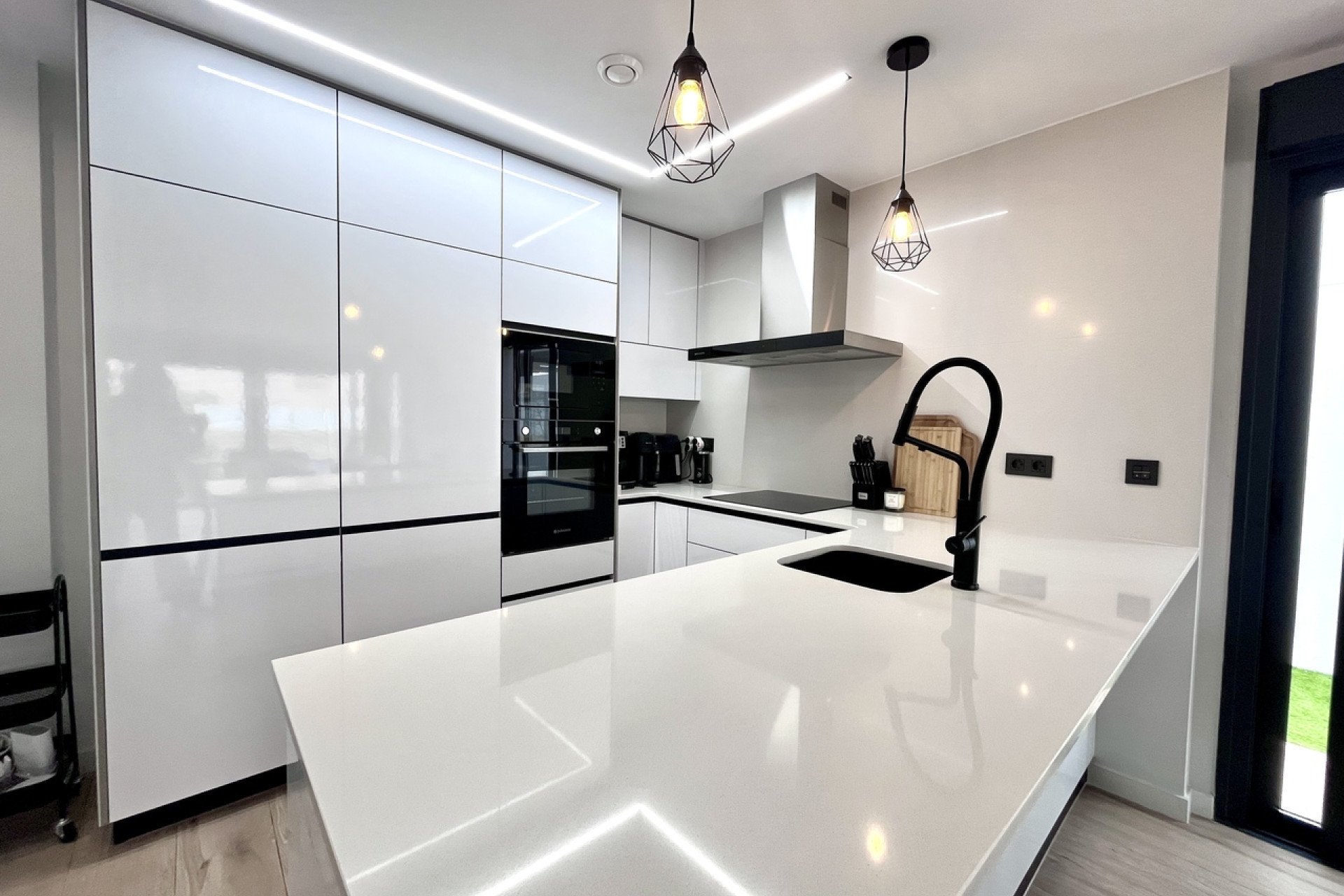 Reventa - 3. Casa indepiende - Punta Prima - Costa Blanca Sur