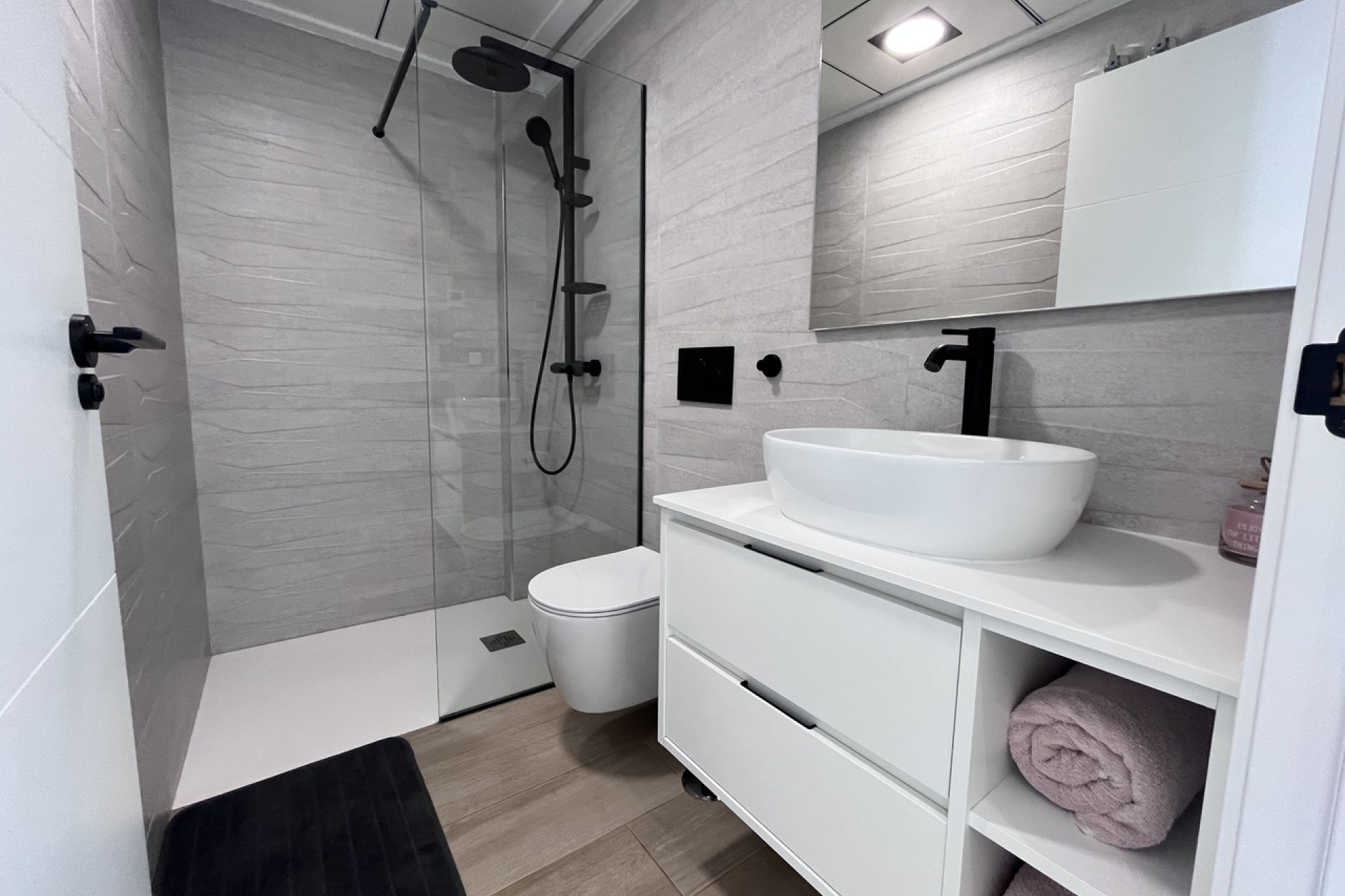 Reventa - 3. Casa indepiende - Punta Prima - Costa Blanca Sur