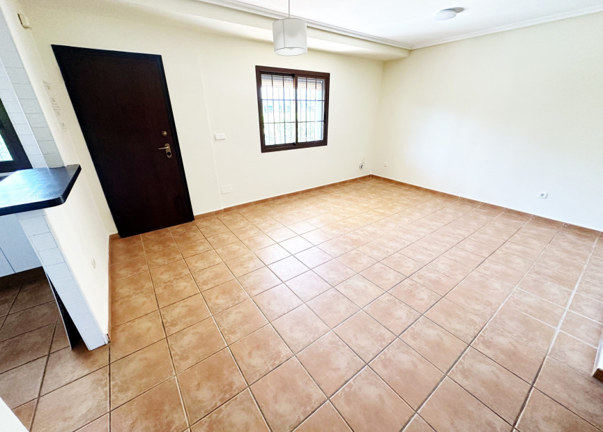 Reventa - 3. Casa indepiende - Roda - Señorio de Roda