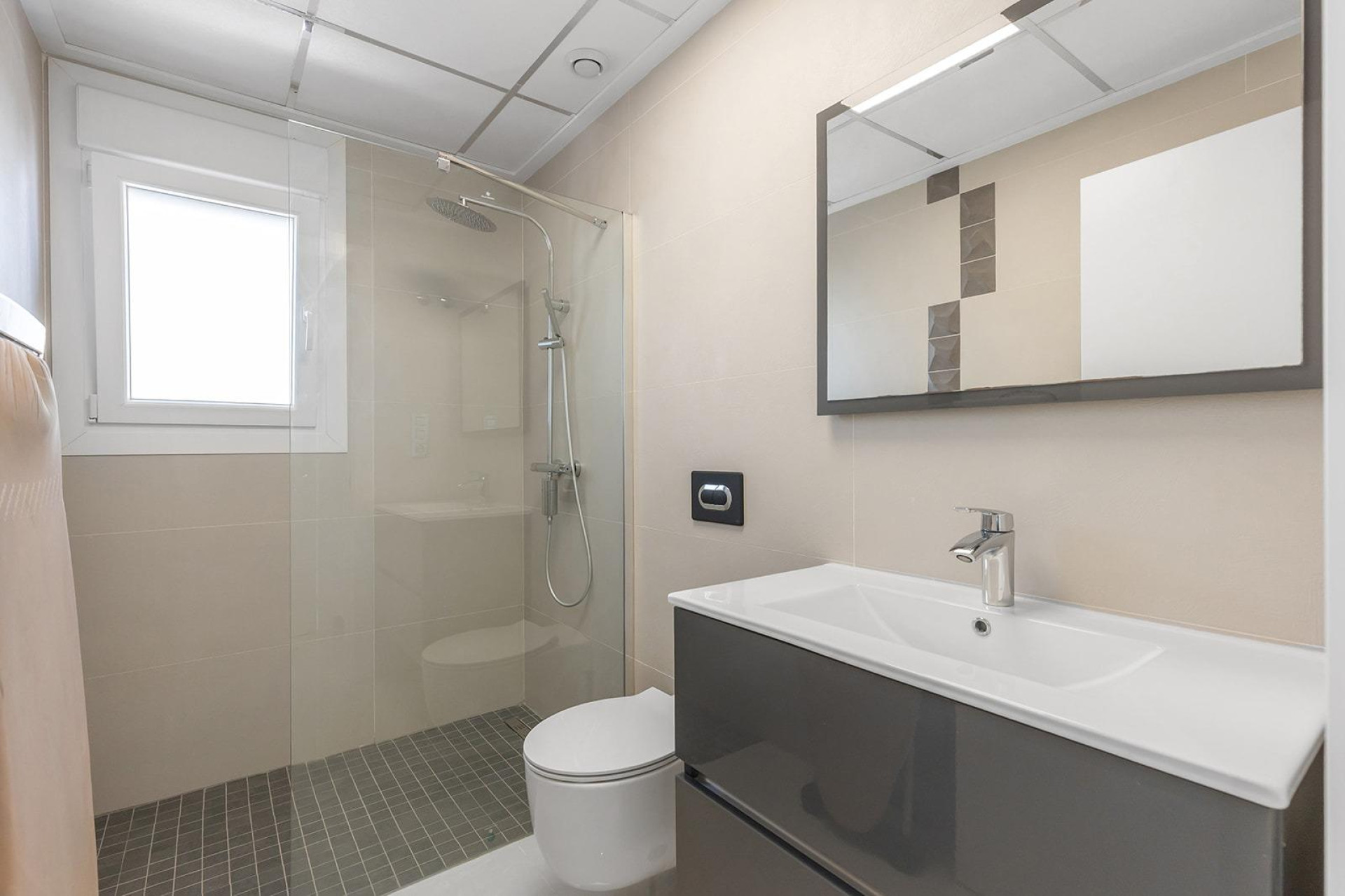 Reventa - 3. Casa indepiende - Rojales - Pueblo bravo