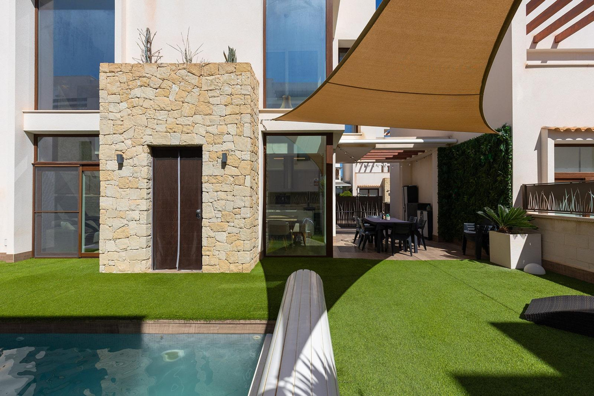 Reventa - 3. Casa indepiende - Rojales - Pueblo bravo