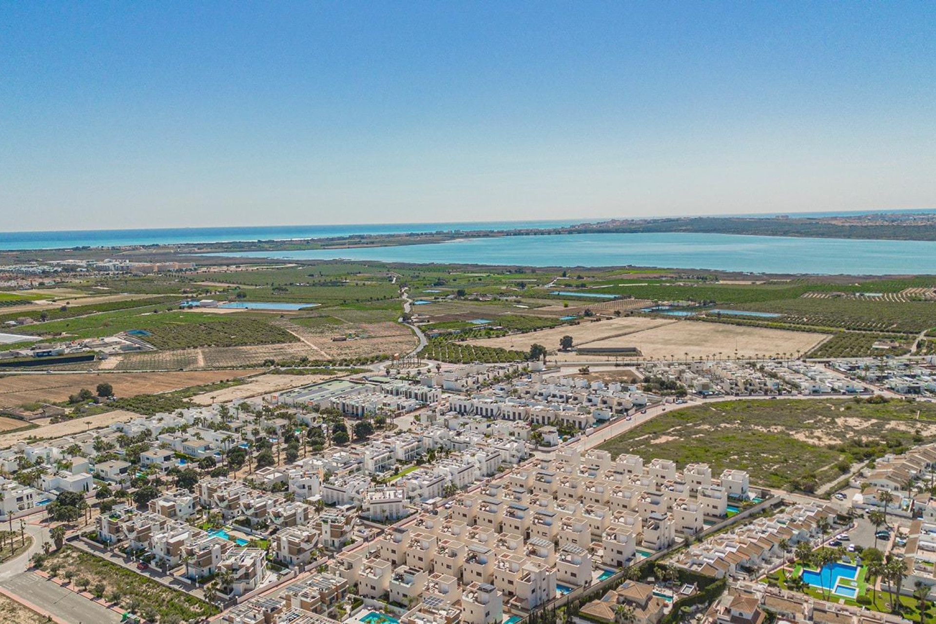 Reventa - 3. Casa indepiende - Rojales - Pueblo bravo