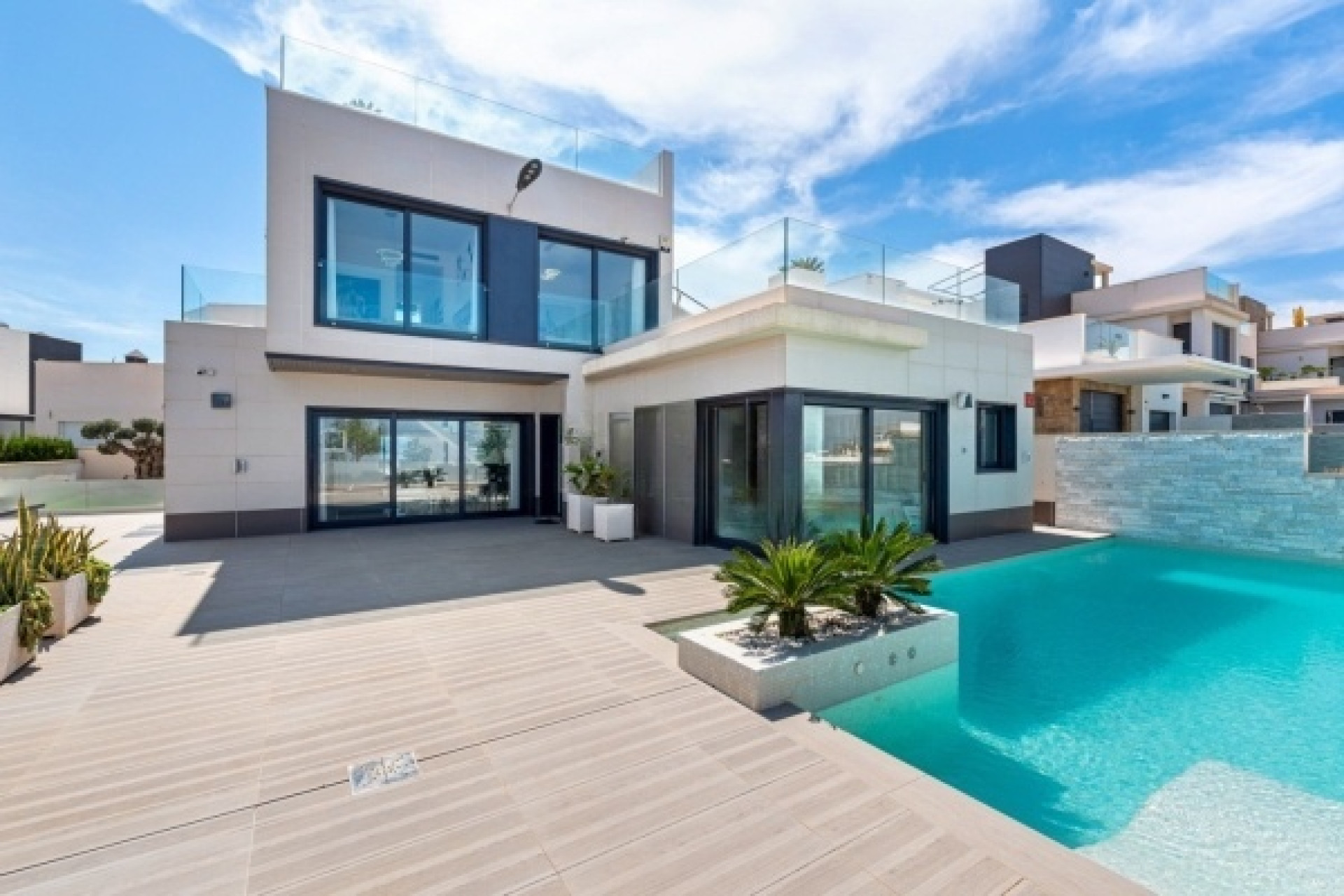 Reventa - 3. Casa indepiende - San Miguel de Salinas - Costa Blanca Sur