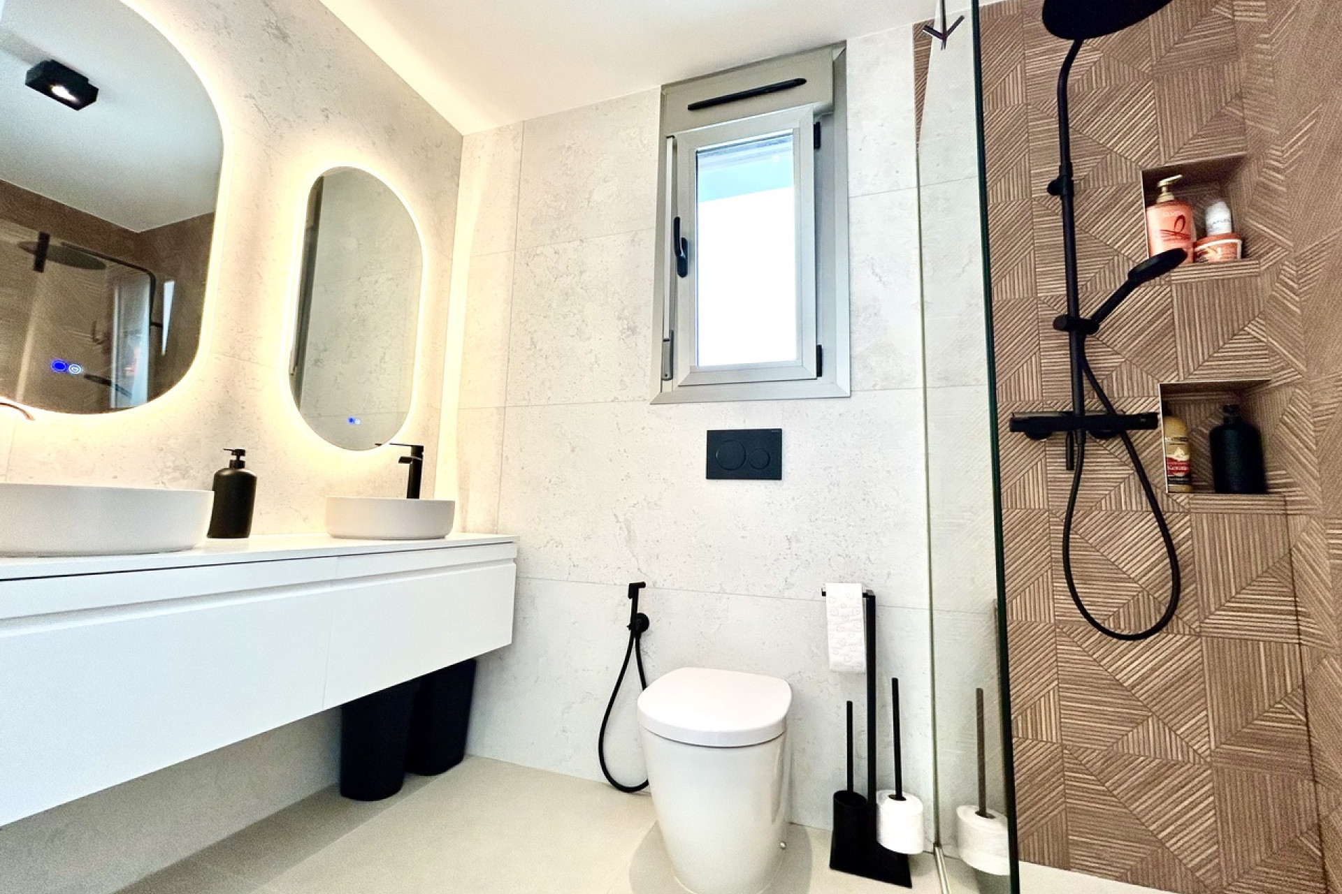 Reventa - 3. Casa indepiende - San Miguel de Salinas - Costa Blanca Sur