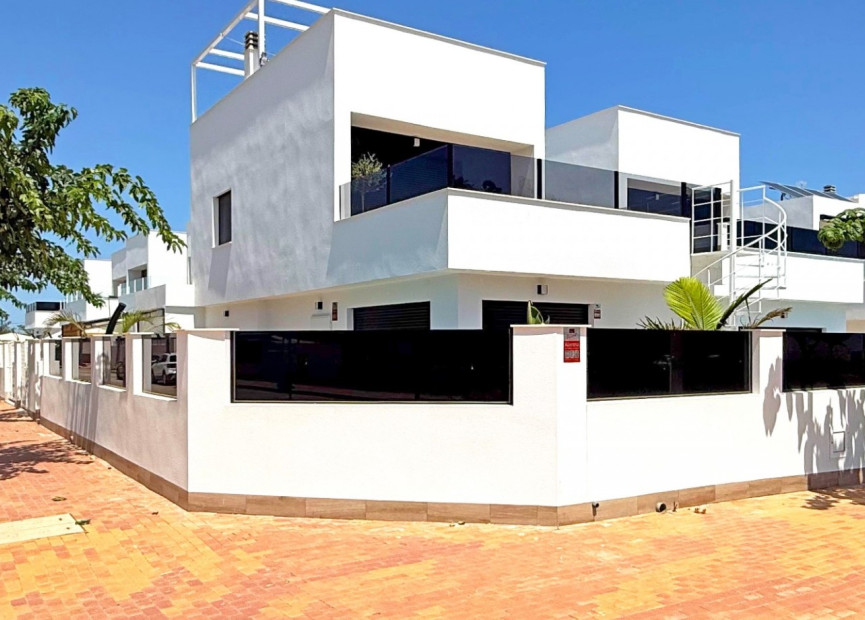 Reventa - 3. Casa indepiende - San Pedro del Pinatar - Costa Calida