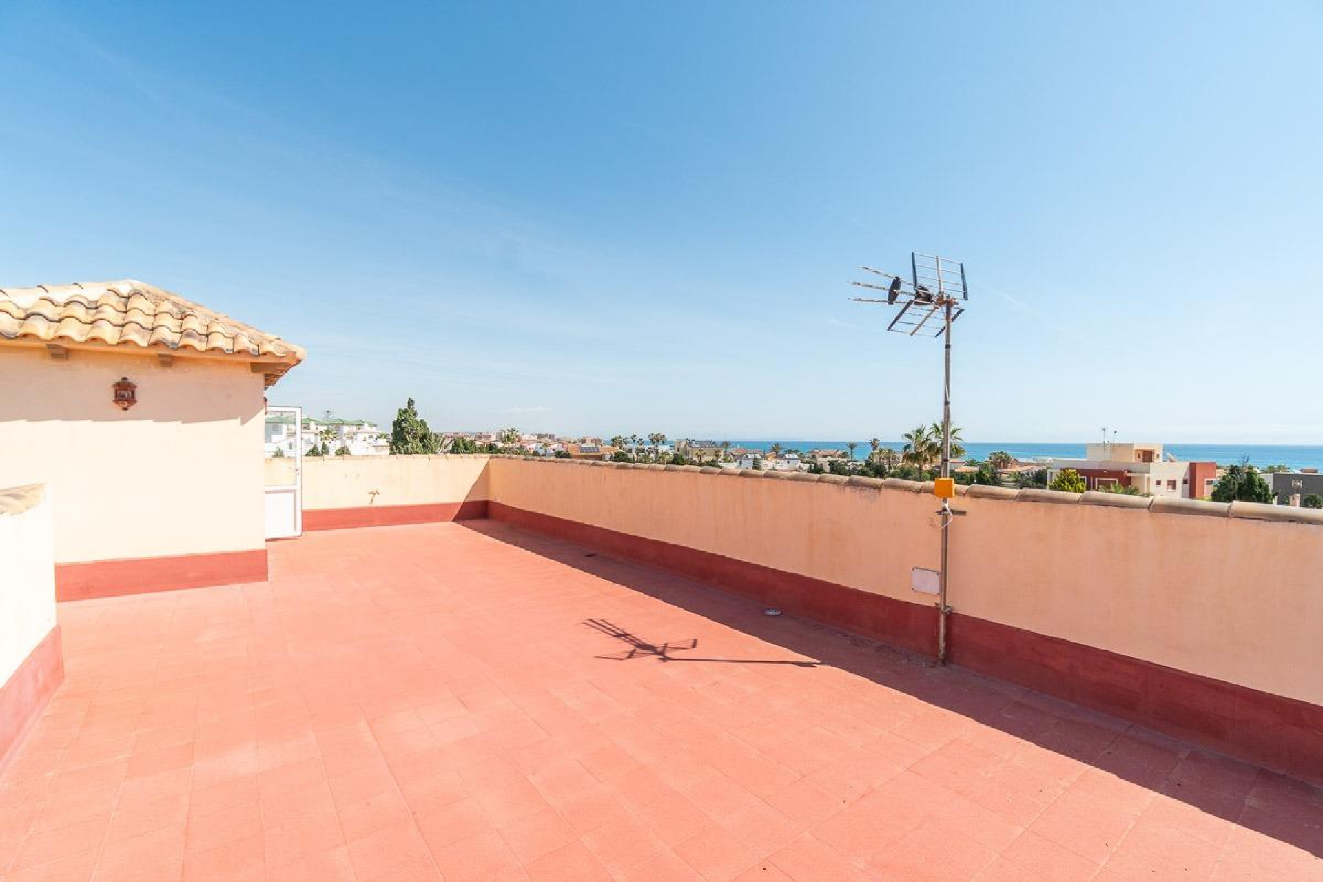 Reventa - 3. Casa indepiende - Torrevieja - Cala de cabo cervera
