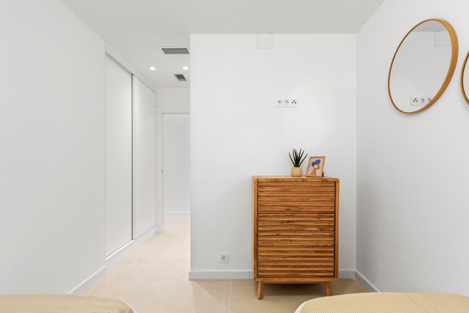 Reventa - 3. Casa indepiende - Torrevieja - Costa Blanca Sur