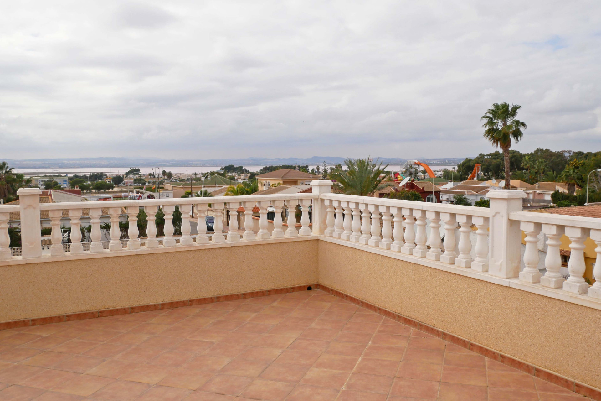 Reventa - 3. Casa indepiende - Torrevieja - Costa Blanca Sur