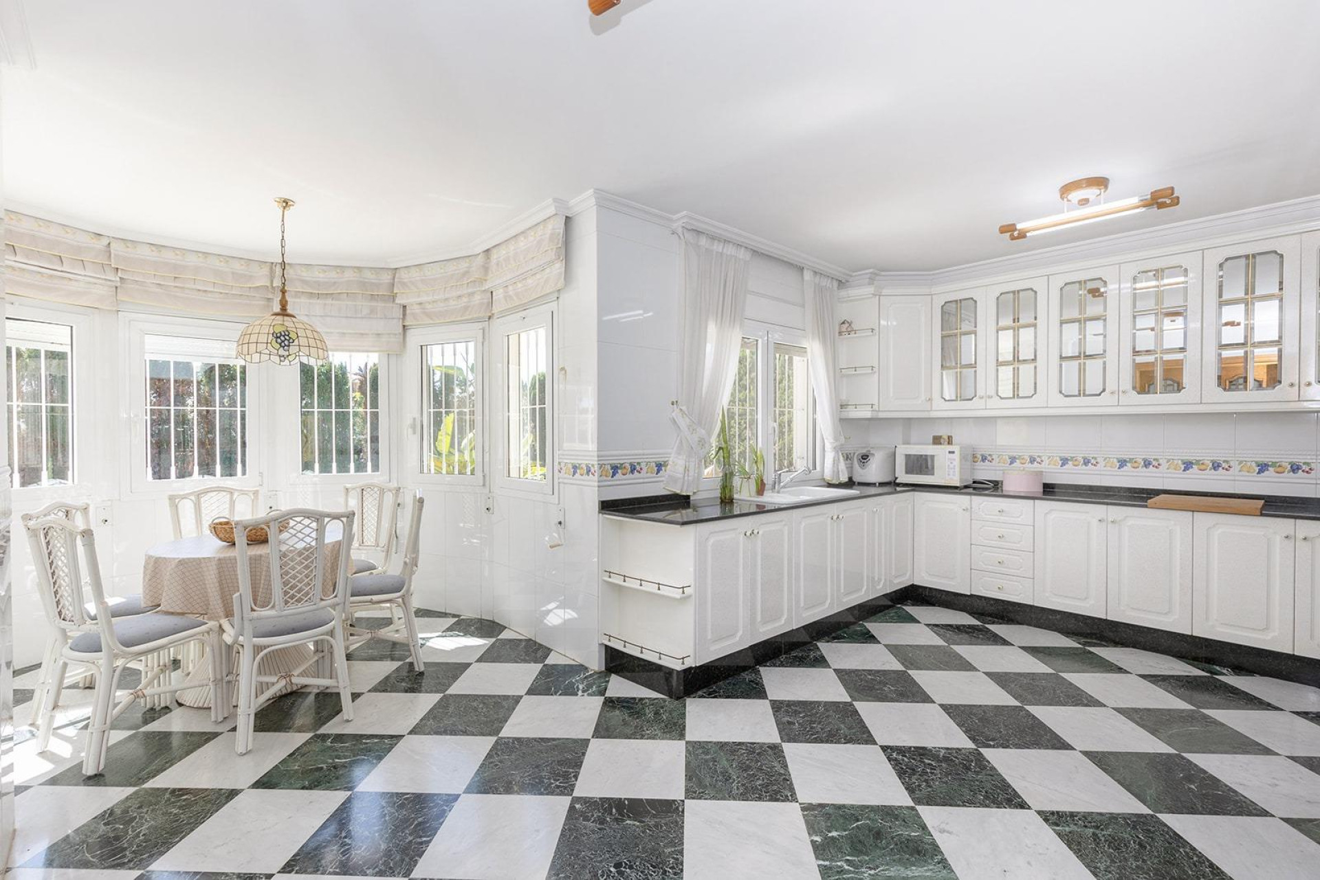 Reventa - 3. Casa indepiende - Torrevieja - Costa Blanca Sur