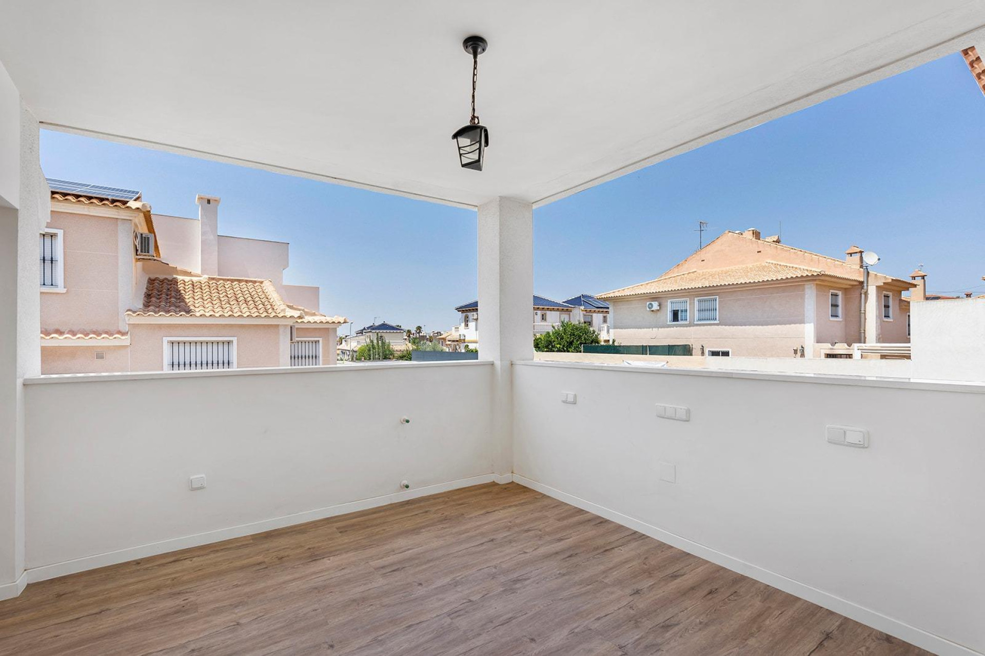 Reventa - 3. Casa indepiende - Torrevieja - Costa Blanca Sur