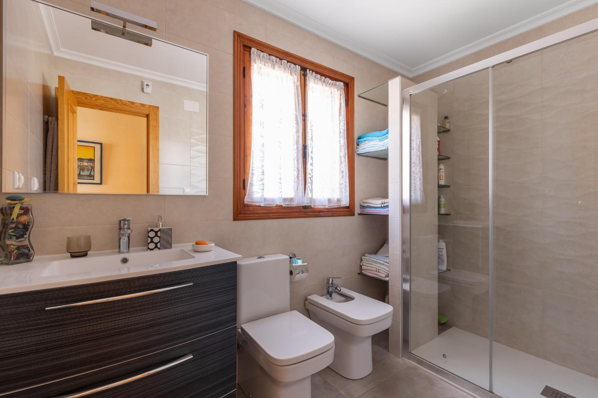 Reventa - 3. Casa indepiende - Torrevieja - Costa Blanca Sur