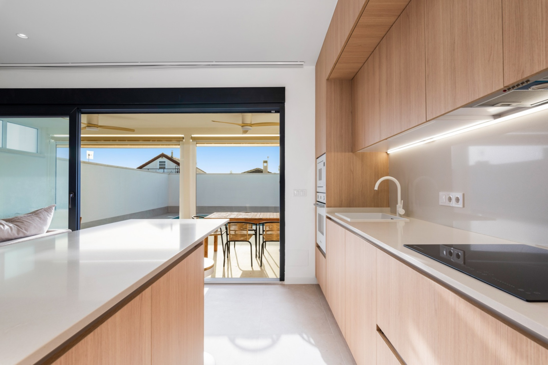 Reventa - 3. Casa indepiende - Torrevieja - Costa Blanca Sur