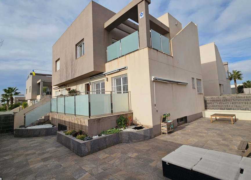 Reventa - 3. Casa indepiende - Torrevieja - Costa Blanca Sur